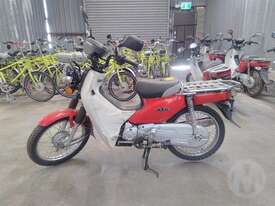 Honda Supercub - picture2' - Click to enlarge