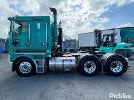 2015 Kenworth K200 Series Prime Mover Sleeper Cab - picture2' - Click to enlarge