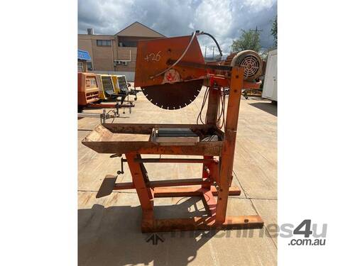 CLIPPER ELECTRIC BRICK SAW