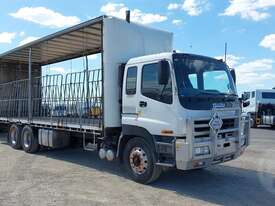 Isuzu Giga - picture0' - Click to enlarge