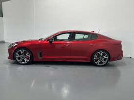 2019 Kia Stinger GT - picture2' - Click to enlarge