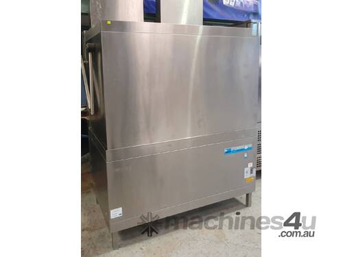 Meiko XL commercial dishwasher, pot washer 270.2