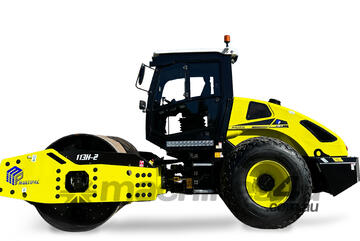   2024 MULTIPAC 13T Smooth Drum Roller (Civil Spec)