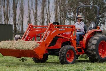 TRACPOWER - Kubota MX5200D Tractor