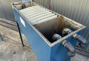 Stainless Wash Bay Coalescing Oil Separator Trade Waste Water Treatment Stainless Wash Bay Coalescing Oil Separator Trade Waste Water Treatment
