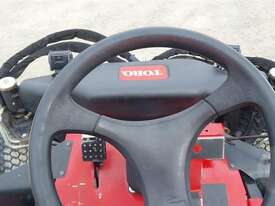 Toro Groundsmaster 360 - picture2' - Click to enlarge