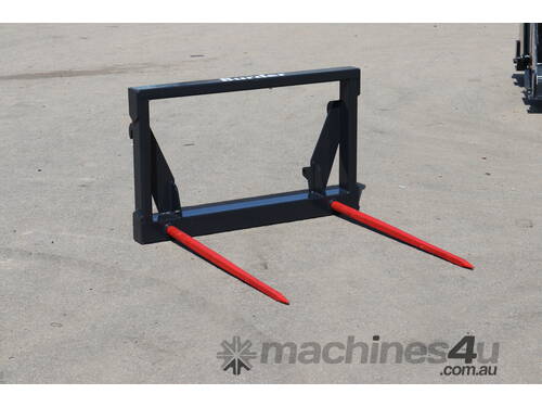 caption Burder 'Titan' Series Round Bale Fork with Euro Hitch + 2 x 1240mm long tines