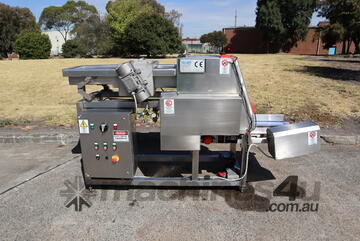 Strawberry Fruit Vegetable 6 Channel Slicer - Turatti