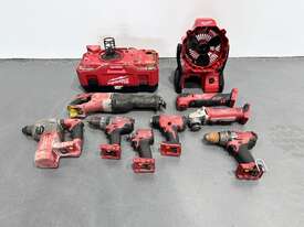 Milwaukee cordless 18V tools - picture0' - Click to enlarge