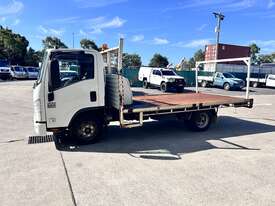 2011 Isuzu NPR300 4x2 Tray Truck - picture2' - Click to enlarge