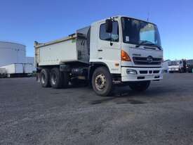 2007 Hino FM 500 2627 Tipper - picture0' - Click to enlarge