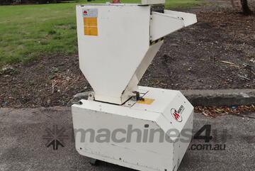 Industrial 2.2kW Plastic Granulator - Moretto ML14/20