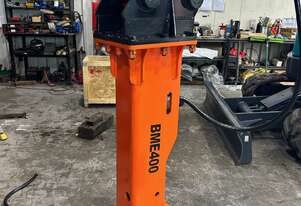 BME800 Hammer to suit 12.0 Tonne with spare moil