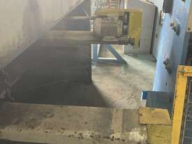 Guillotine metal working - picture2' - Click to enlarge