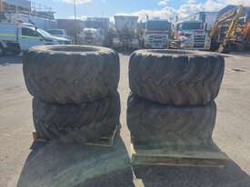 4 x Tyres - Unreserved - picture0' - Click to enlarge