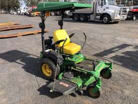 John Deere 727 Z Track Zero Turn Ride On Mower - picture0' - Click to enlarge