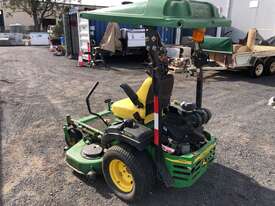 John Deere 727 Z Track Zero Turn Ride On Mower - picture1' - Click to enlarge