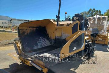 Caterpillar CAT AP355FLRC Asphalt Pavers