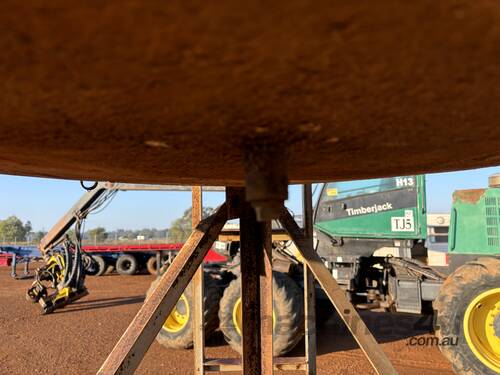 Fuel Tank on Stand