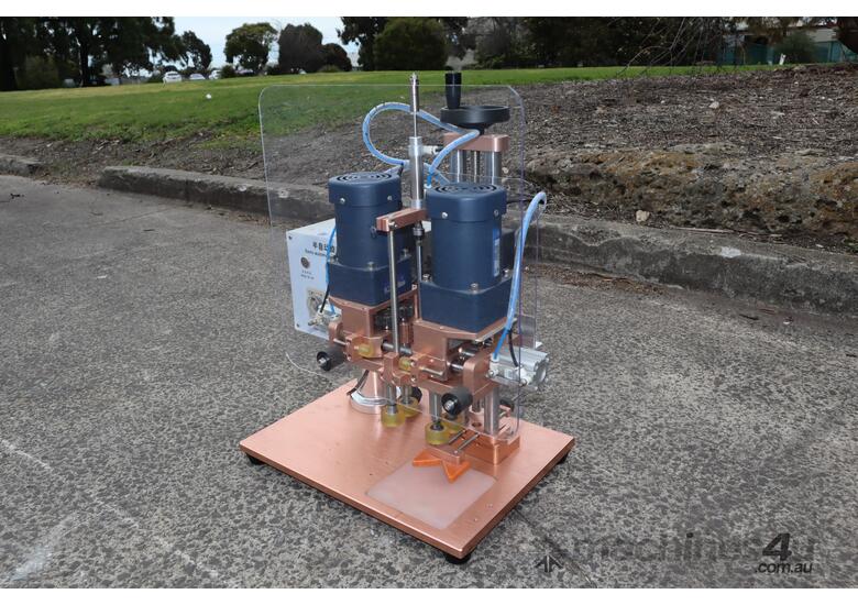 Semi-Automatic Bottle Capper Capping Machine *