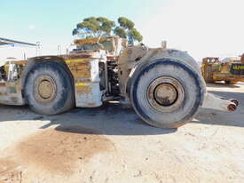 2010 CATERPILLAR R2900G LHD UNDERGROUND LOADER - picture2' - Click to enlarge