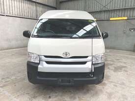 2018 Toyota Hiace Commuter T/Diesel - picture1' - Click to enlarge