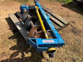 BERENDS PTO DRIVEN POST HOLE DIGGER  - picture0' - Click to enlarge