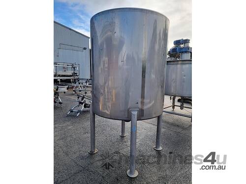 McLaine STAINLESS STEEL TANK ON LEGS