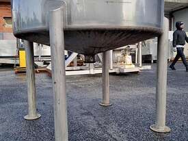 McLaine STAINLESS STEEL TANK ON LEGS - picture0' - Click to enlarge