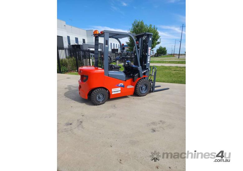 Heli K2 3.5T Diesel Forklift | Brand New | Side shift + Fork Postioner 
