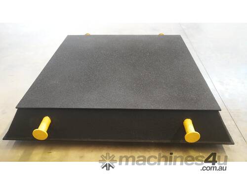 2025 NMG  2000x2000 Crane Outrigger Pad 