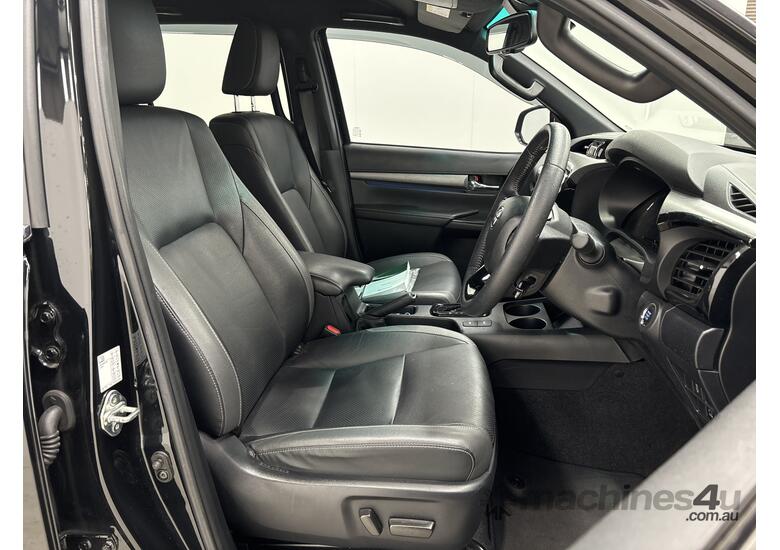 caption 2022 Toyota Hilux Rogue 4x4 Dual Cab Utility (Diesel) (Auto)