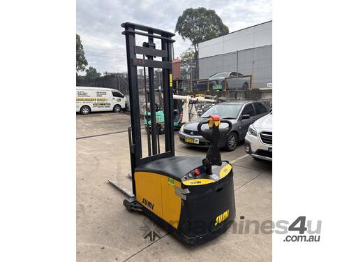 Counterbalance Walk Behind Stacker Forklift 