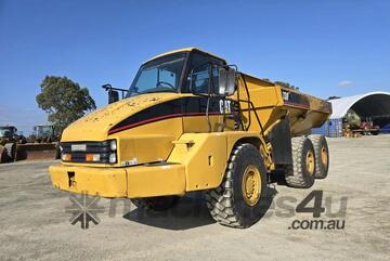 Caterpillar 2001   730