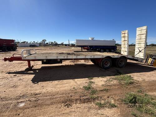 1999 Beaver Tail Trailer Dual Axle