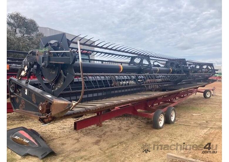 caption 2009 CASE IH 2152 40' DRAPER FRONT