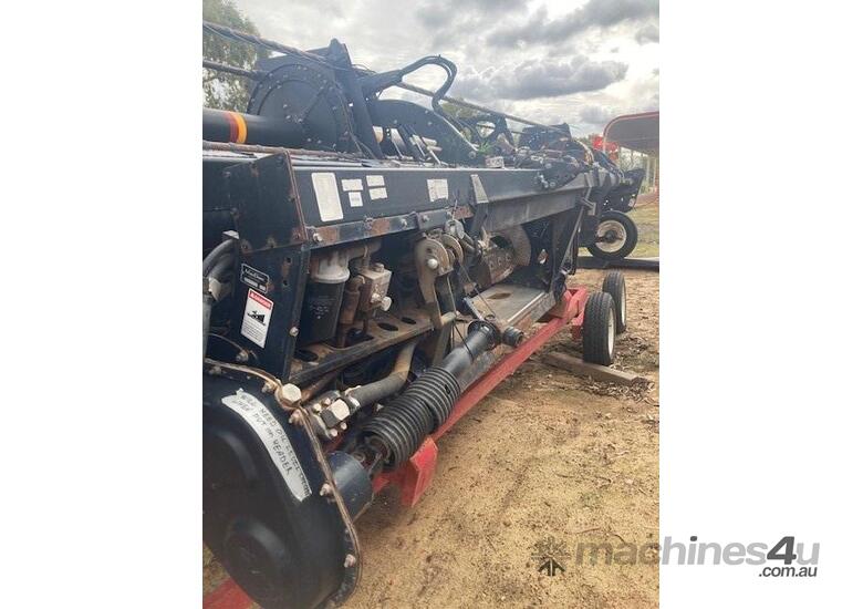 caption 2009 CASE IH 2152 40' DRAPER FRONT