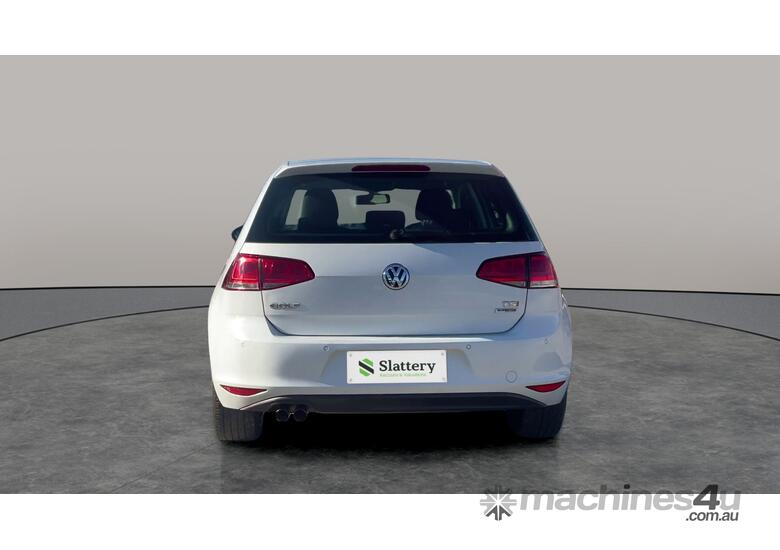 caption 2015 Volkswagen Golf 90TSI Comfortline Petrol
