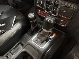 2022 Jeep Gladiator Rubicon 4x4 Dual Cab Utility (Petrol) (Auto) - picture1' - Click to enlarge