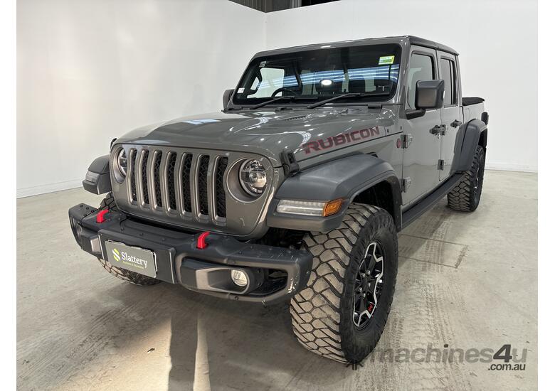 caption 2022 Jeep Gladiator Rubicon 4x4 Dual Cab Utility (Petrol) (Auto)