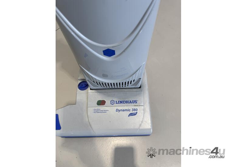 Lindhaus Ergo 380 Dynamic Upright Vacuum Cleaner