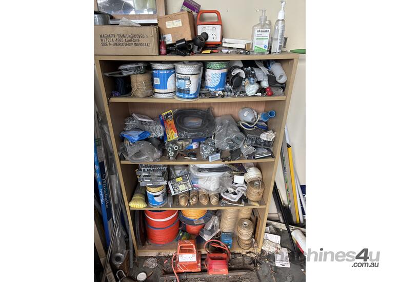 caption 1 X General Goods Shelves & Contents