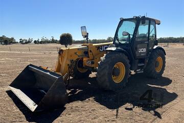 Jcb 2017   560-80AGS