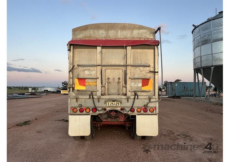 caption 1998 LUSTY EMS 34' TIPPER