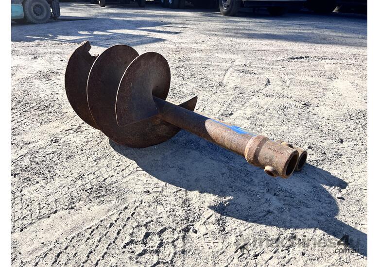 Auger and Extension Attachments (Unreserved)