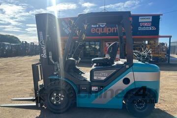 Baoli 2.5T   Forklift