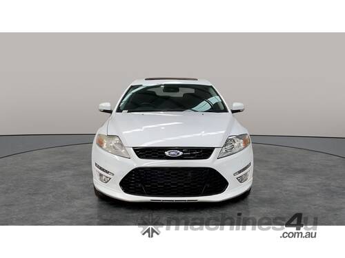 caption 2010 Ford Mondeo Titanium Hatch T/Diesel (Auto)