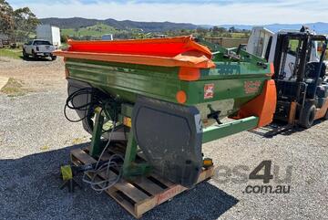 Amazone Fertiliser Spreader