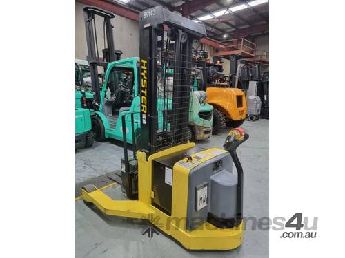 Hyster W30ZA2 Electric Walkie Stacker – Only 579 Hours