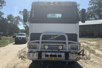 Volvo 2002   FH12 PRIME MOVER